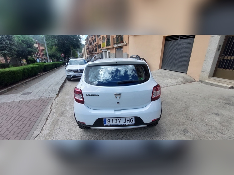 Dacia Sandero Stepway 1.5 dci 90cv foto 9